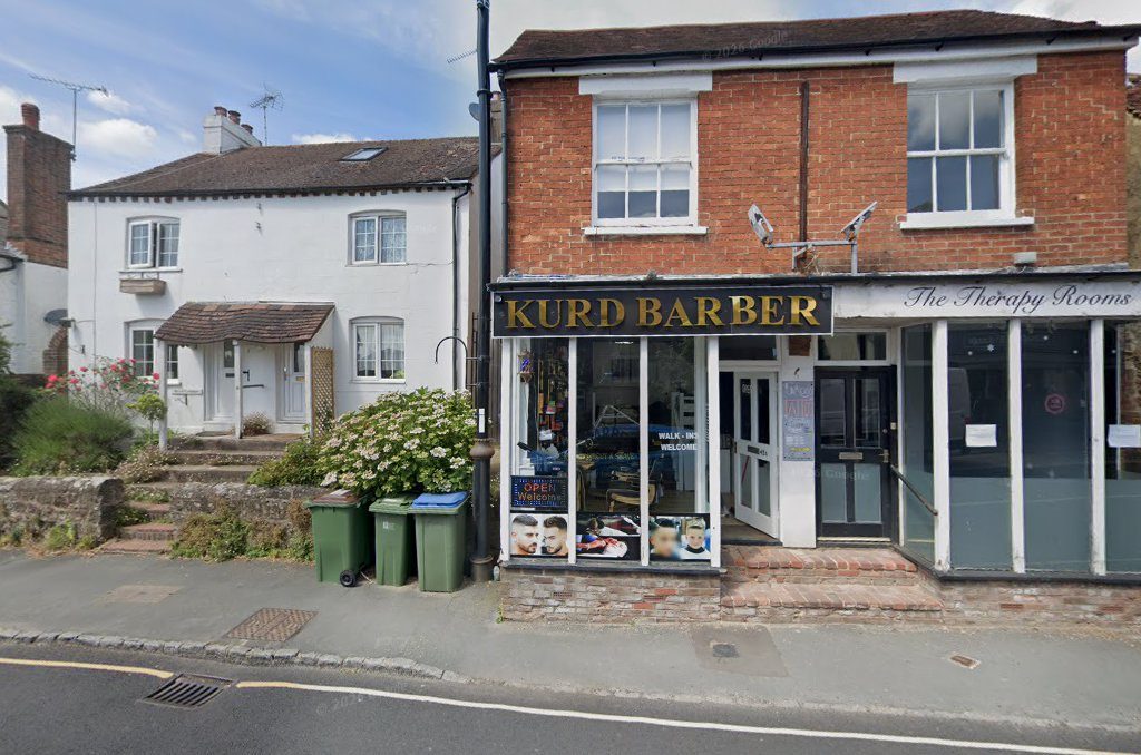 Lower Street, Pulborough, Kurd Barber Pulborough