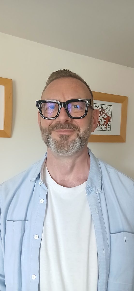 Beard shaped and trimmed, Kurd Barber Pulborough